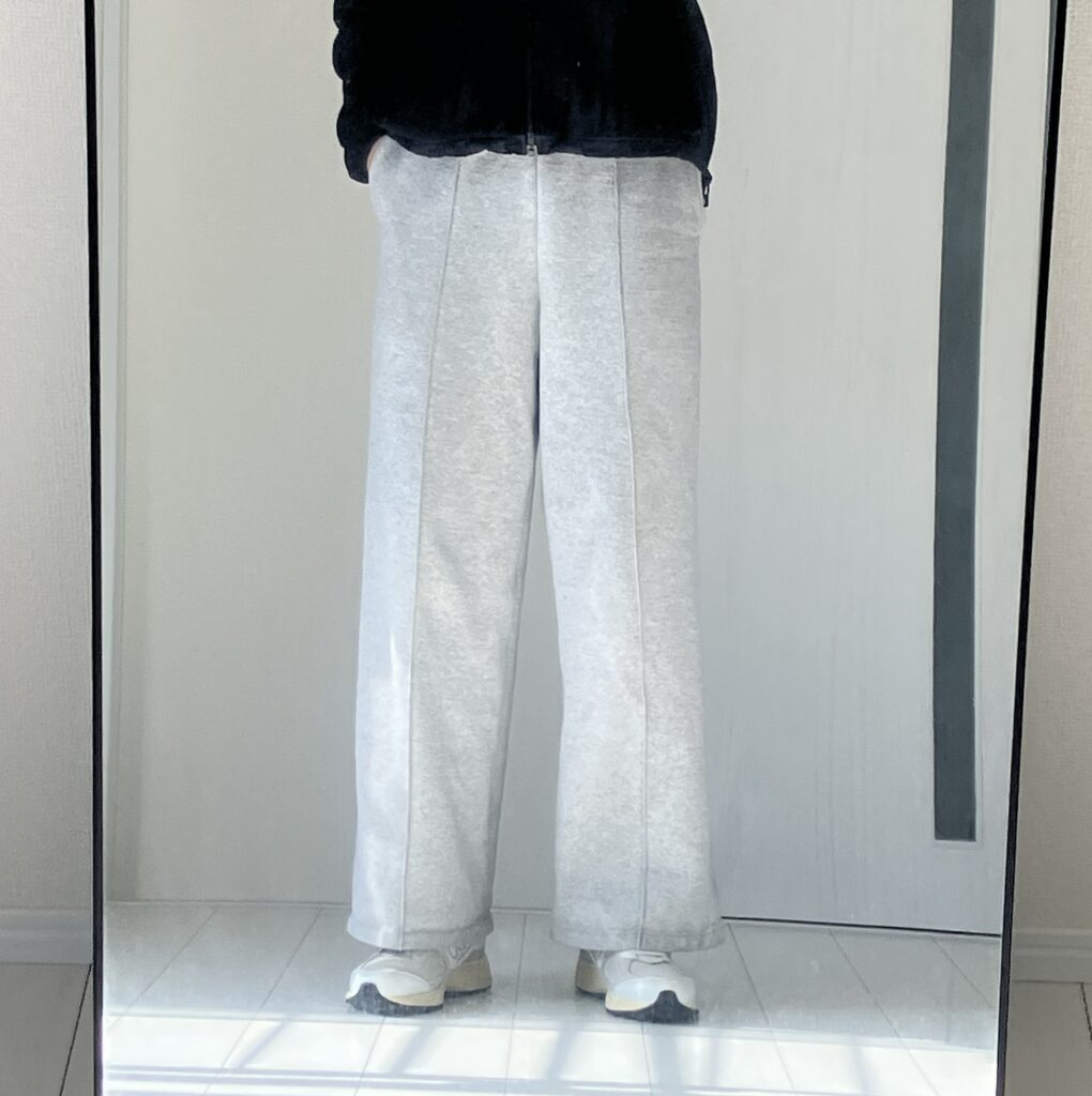 CALLNE 裏起毛ワイドストレートスウェットパンツ　￥5,940(2026年4月時点)